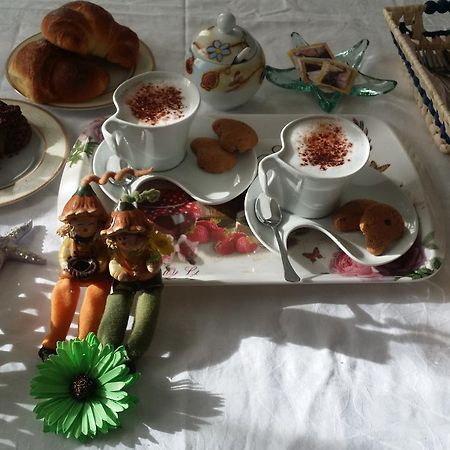 B&B A Casa Di Grazia ナポリ エクステリア 写真
